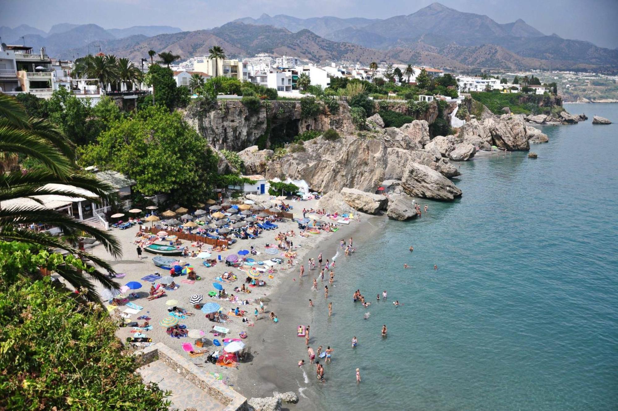 Apartamento La Casa Del Abuelo Nerja Eksteriør billede